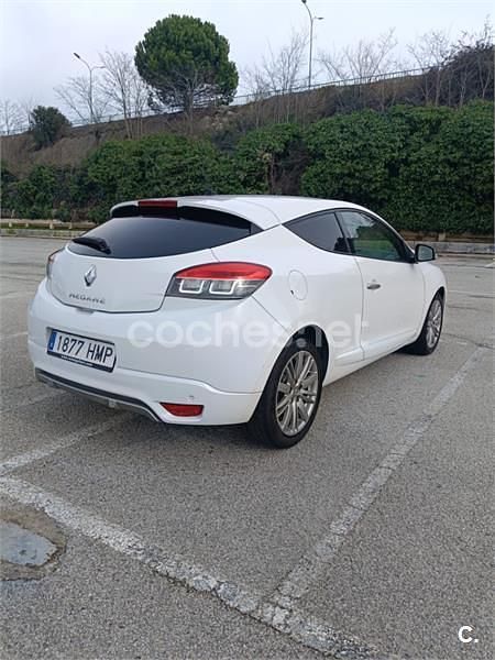 Usado Renault Mégane Dynamique 115 CV (84 kW) 2012 Blanco Berlina
