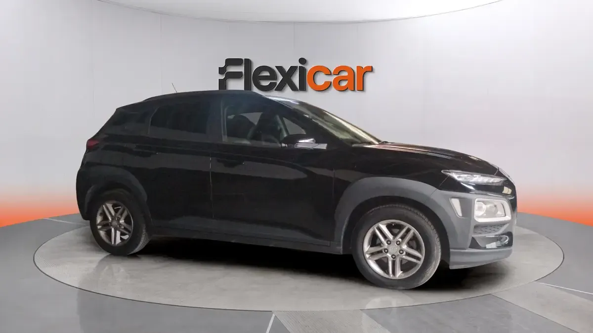 Usado Hyundai Kona 120 CV (88 kW) 2018 Negro SUV