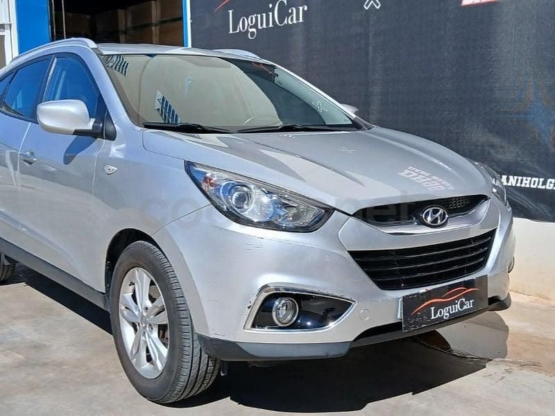 Usado Hyundai ix35 Comfort 116 CV (85 kW) 2011 Gris / plata SUV