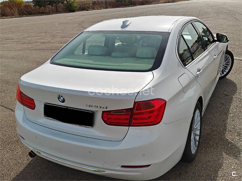 Usado BMW 320 Gran Turismo Comfort Edition 184 CV (135 kW) 2014 Blanco Berlina