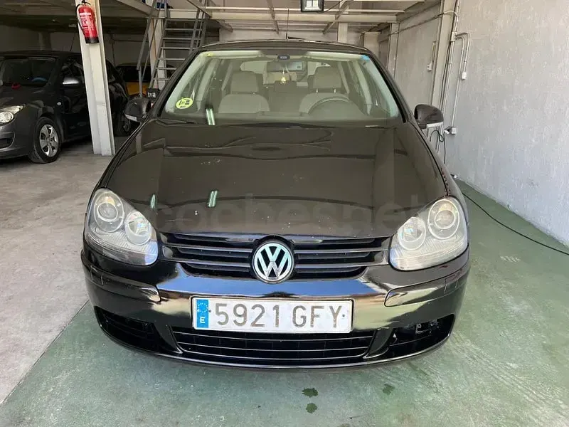 Usado VW Golf VI Highline 140 CV (102 kW) 2008 Negro Utilitario