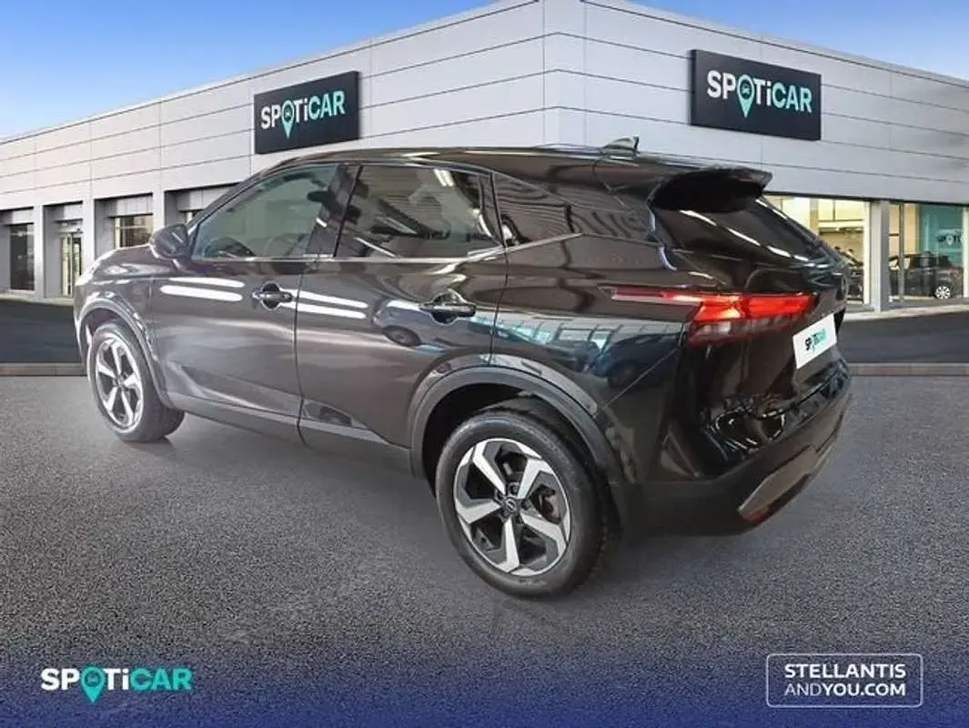 Usado Nissan Qashqai Tekna 141 CV (103 kW) 2024 Negro SUV
