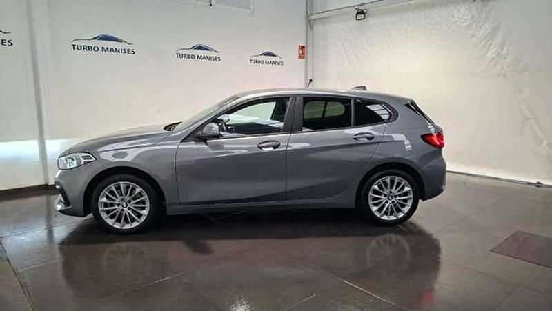 Usado BMW 116 150 CV (110 kW) 2024 Gris Utilitario