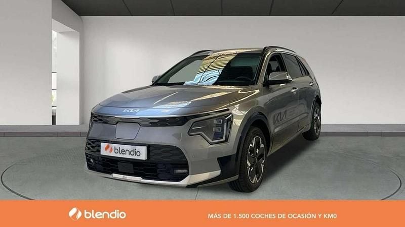 Gris Usado 2024 Kia e-Niro SUV | 33.192 € (Precio justo) - Imagen 1/4