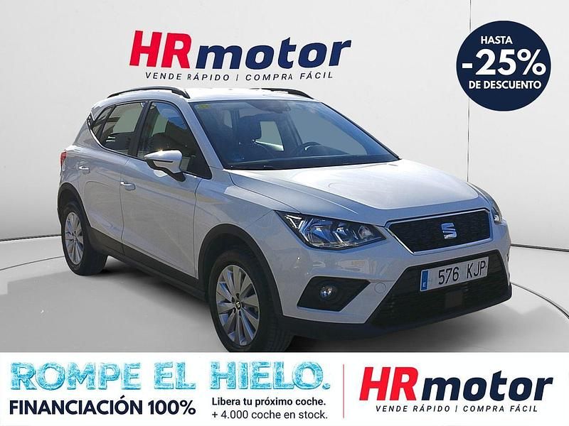 Usado Seat Arona Ecomotive 116 CV (85 kW) 2018 Blanco SUV