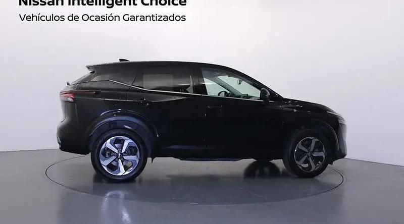 Używany Nissan Qashqai N-Connecta 140 KM (102 kW) 2024 Czarny SUV