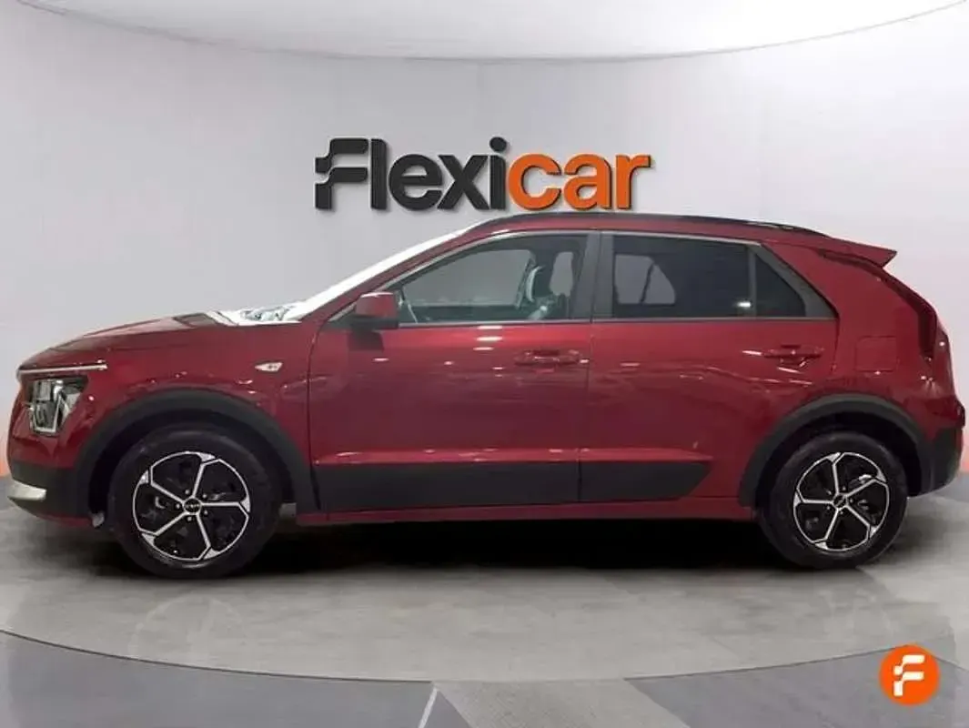 Usado Kia Niro 129 CV (94 kW) 2025 Rojo SUV