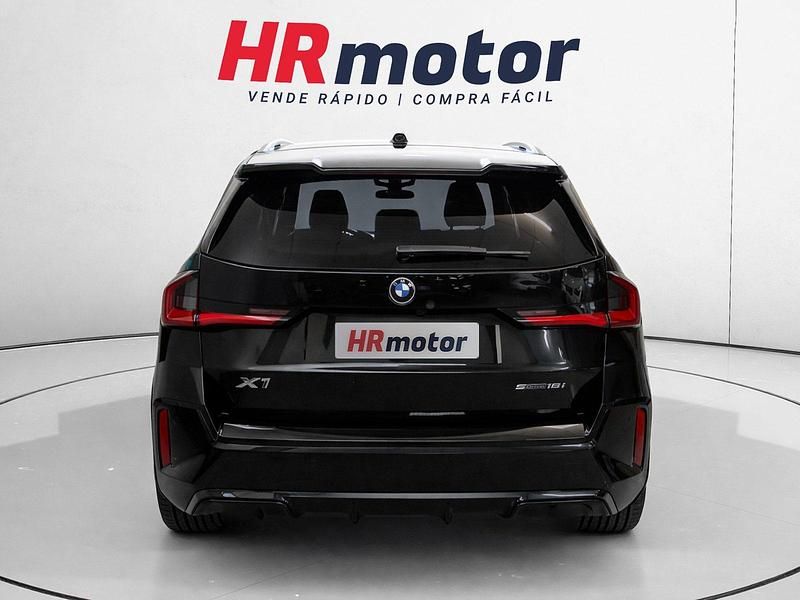 Usado BMW X1 Luxury Line 136 CV (100 kW) 2023 SUV