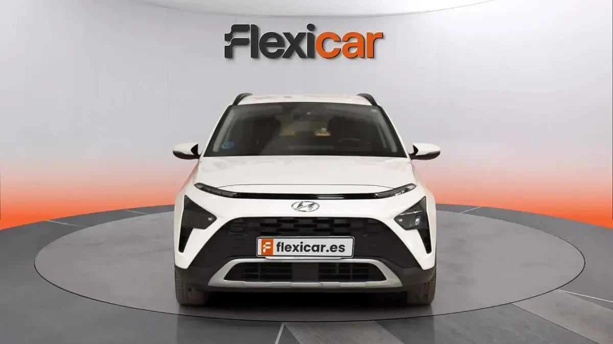 Usado Hyundai Bayon 101 CV (74 kW) 2021 Blanco SUV