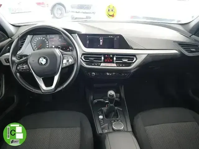 Usado BMW 118 140 CV (102 kW) 2020 Blanco Utilitario