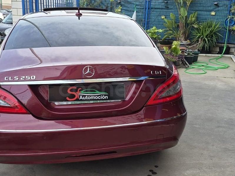 Usado Mercedes CLS250 204 CV (150 kW) 2012 Granate Berlina