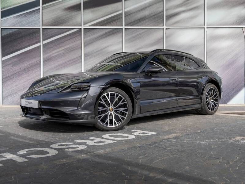 Gris volcano metalizado Usado 2023 Porsche Taycan Turbo S Cross Turismo Berlina | 148.700 € (Precio justo) - Imagen 1/4