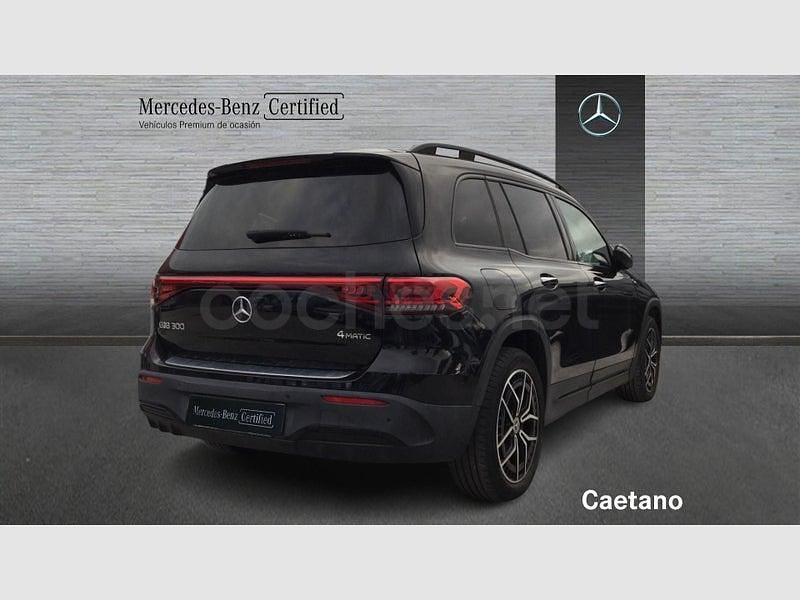 Usado Mercedes EQB300 AMG line 167 kW (228 CV) 2023 Negro SUV