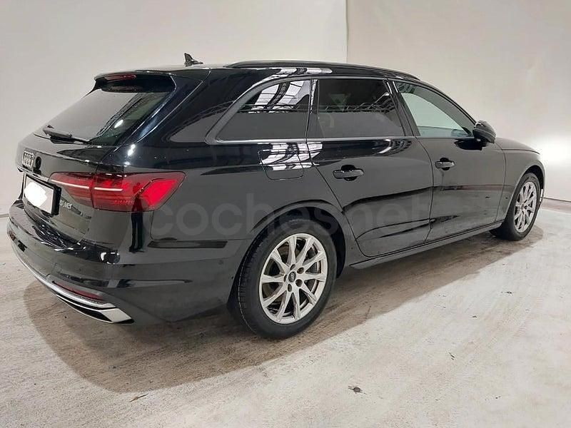 Usado Audi A4 Advanced Plus 163 CV (119 kW) 2022 Negro Familiar