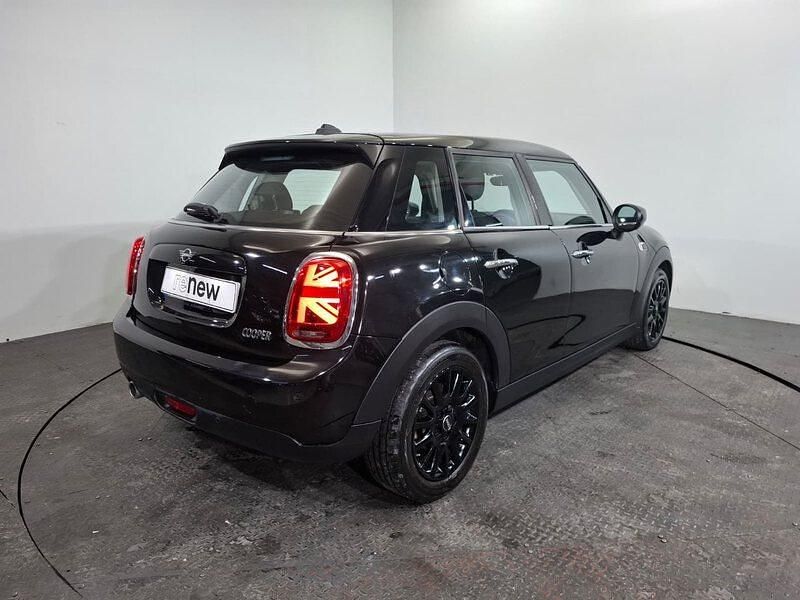 Usado Mini Cooper 136 CV (100 kW) 2020 Negro Utilitario