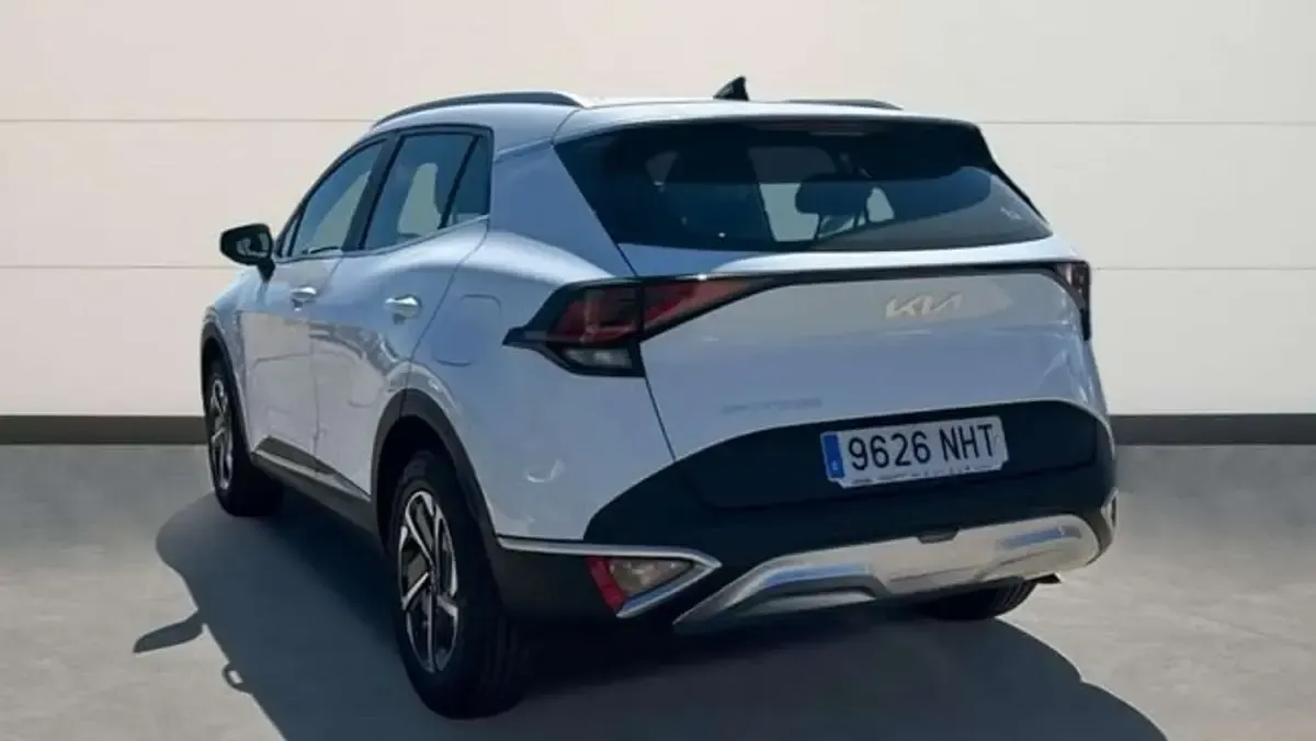 Usado Kia Sportage 162 CV (119 kW) 2025 Blanco SUV