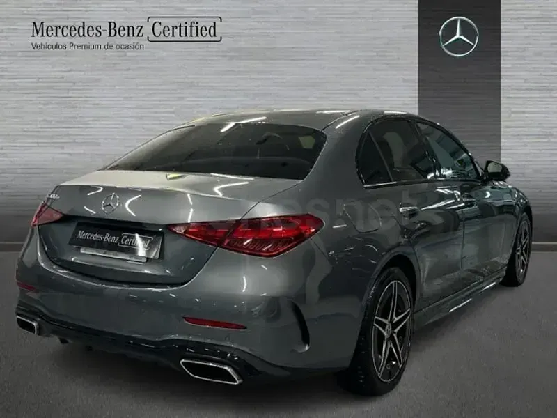 Usado Mercedes C300e 313 CV (230 kW) 2023 Gris / plata Berlina