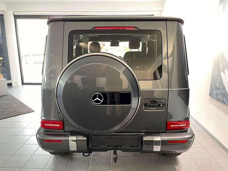 Usado Mercedes G400 330 CV (242 kW) 2021 Gris SUV