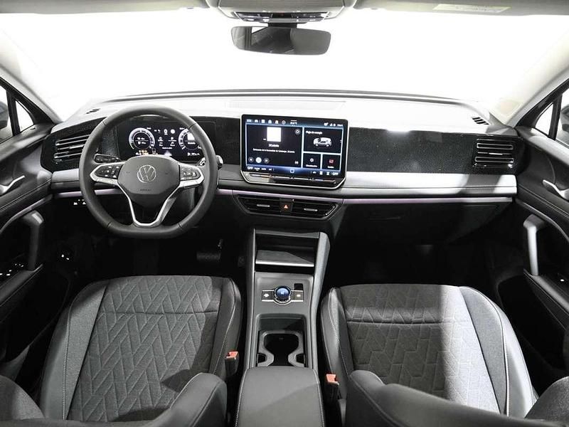 Usado VW Tiguan 204 CV (150 kW) 2025 Gris SUV