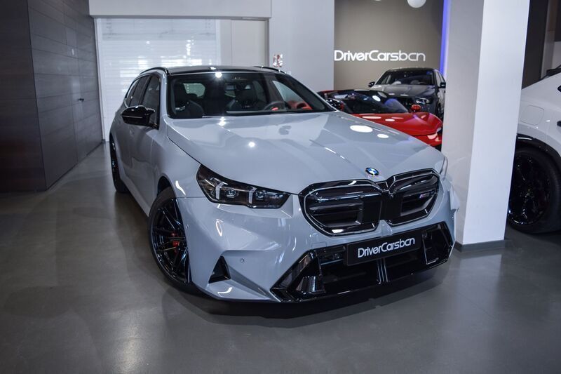 Gris Usado 2025 BMW M5 Comfort Edition Familiar | 156.900 € - Imagen 1/4