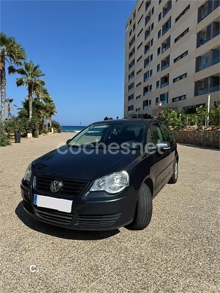 Usado VW Polo Match 75 CV (55 kW) 2005 Verde Berlina