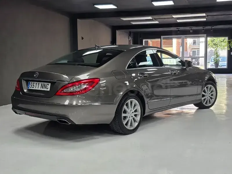 Usado Mercedes CLS350 265 CV (194 kW) 2012 Marrón Berlina