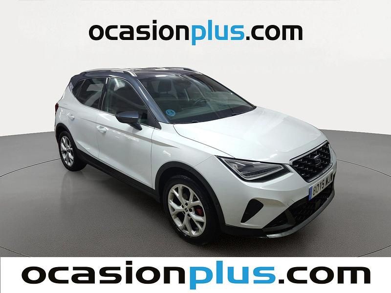 Usado Seat Arona FR 150 HP (110 kW) 2023 Branco SUV