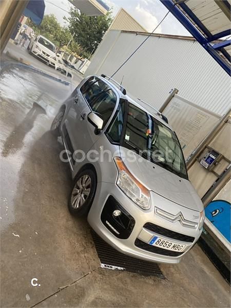 Gris / plata Usado 2014 Citroën C3 Picasso Attraction Monovolumen | 7700 € (Un poco caro) - Imagen 1/4