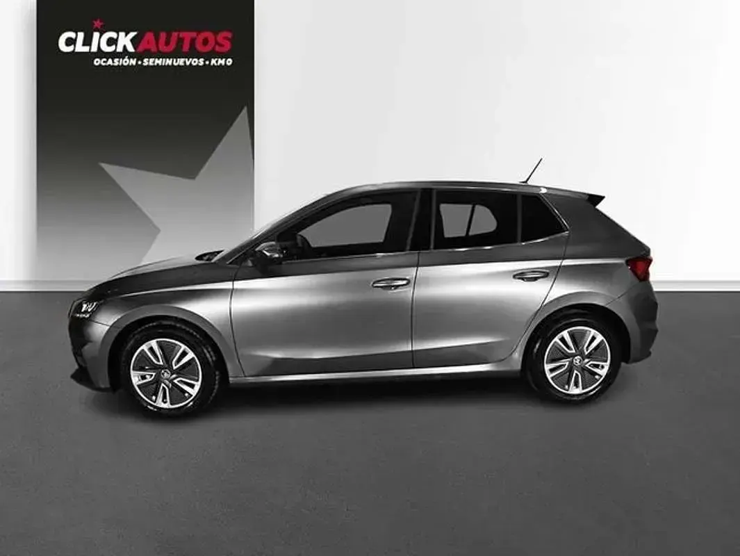 Usado Skoda Fabia Sport 95 CV (69 kW) 2024 Gris Utilitario