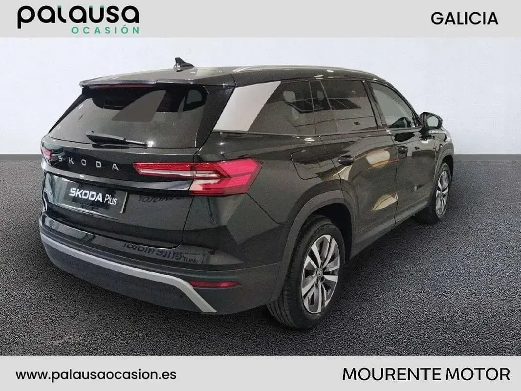 Usado Skoda Kodiaq Selection 150 CV (110 kW) 2025 Negro SUV