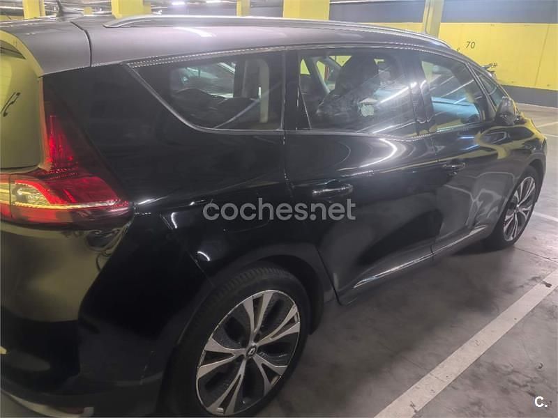 Negro Usado 2017 Renault Grand Scénic IV Zen Monovolumen | 12.400 € (Precio justo) - Imagen 1/3