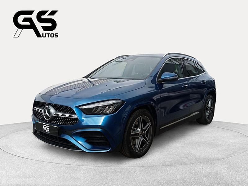 Azul Usado 2024 Mercedes GLA200 SUV | 43.999 € (Caro) - Imagen 1/4