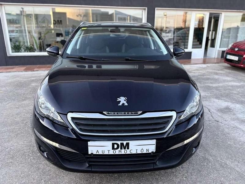 Usado Peugeot 308 SW Style 110 CV (80 kW) 2016 Negro Familiar