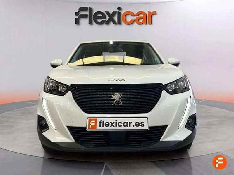 Usado Peugeot 2008 Active 111 CV (81 kW) 2021 Blanco SUV