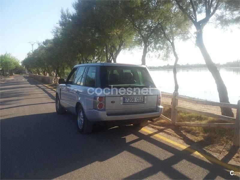 Usado Land Rover Range Rover Vogue 286 CV (210 kW) 2003 Gris / plata SUV