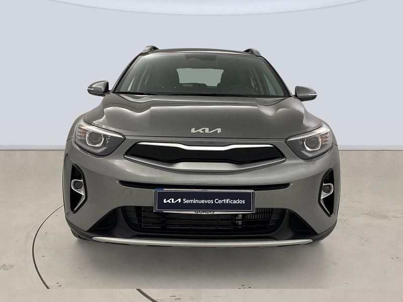 Nuevo Kia Stonic 100 CV (73 kW) 2025 Gris SUV