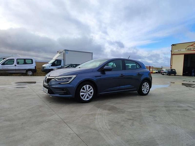Usado Renault Mégane GrandTour Equilibre 116 CV (85 kW) 2023 Gris Familiar