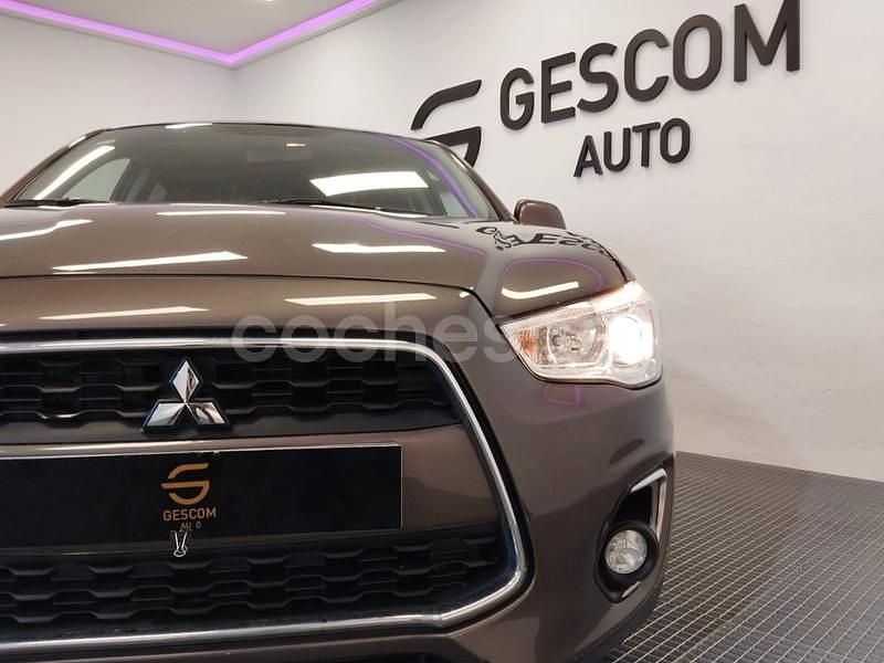 Usado Mitsubishi ASX Motion 117 CV (86 kW) 2013 Marrón SUV