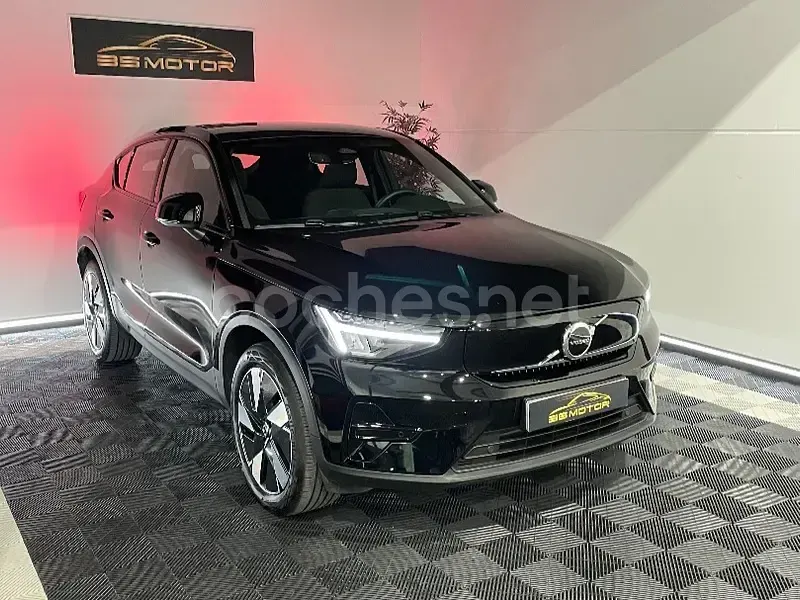 Usado Volvo EC40 Core 175 kW (238 CV) 2024 Eléctrico SUV