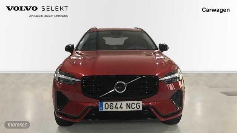 Usado Volvo XC60 Ultra 252 CV (185 kW) 2025 Rojo SUV