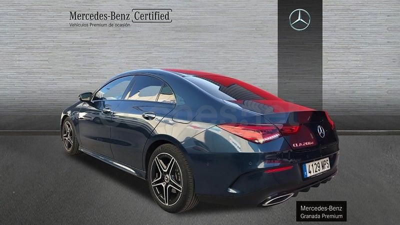 Usado Mercedes CLA200 150 HP (110 kW) 2024 Azul Sedan
