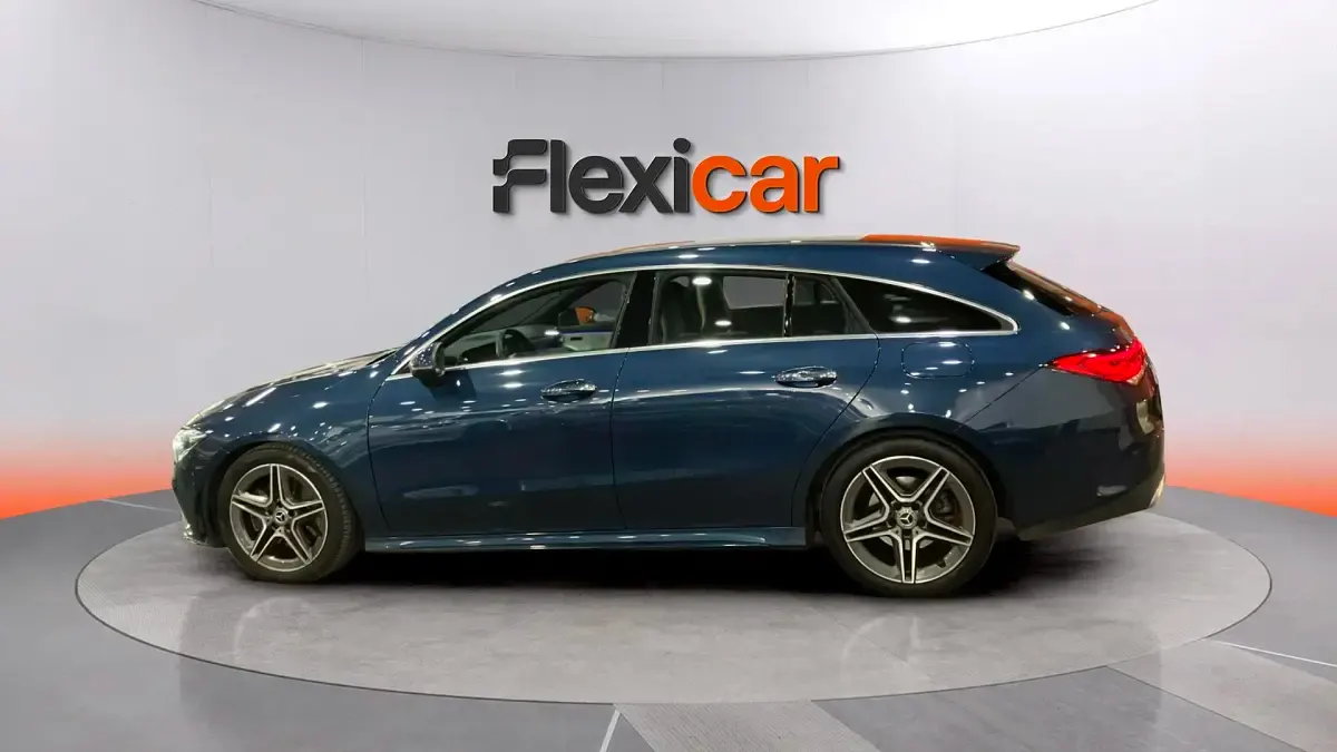 Usado Mercedes CLA200 150 CV (110 kW) 2024 Azul Coupe