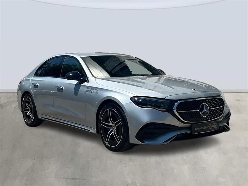 Nuevo Mercedes E220 197 CV (144 kW) 2025 Plata hightech Berlina