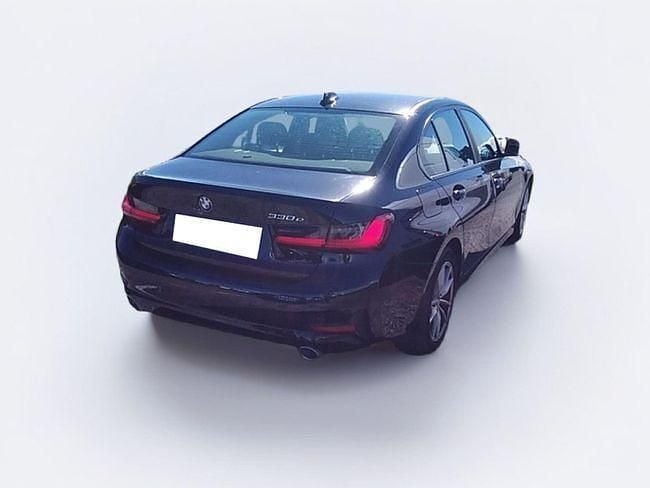 Usado BMW 330e 292 CV (214 kW) 2021 Negro Berlina