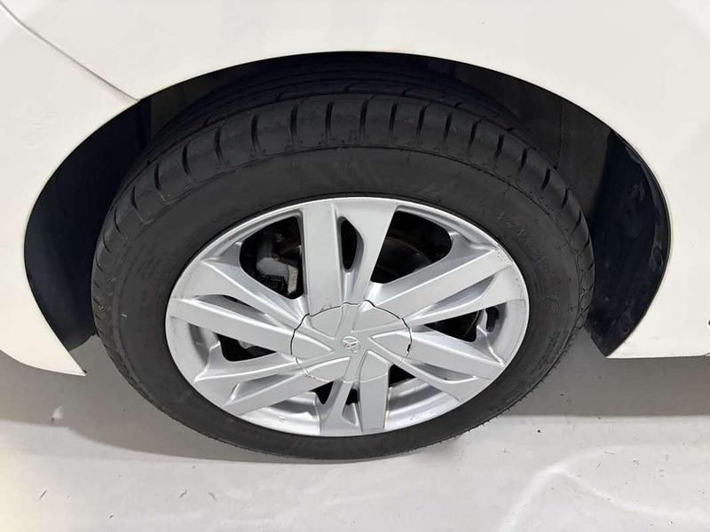 Usado Toyota Aygo X-cite 69 CV (50 kW) 2016 Blanco Utilitario