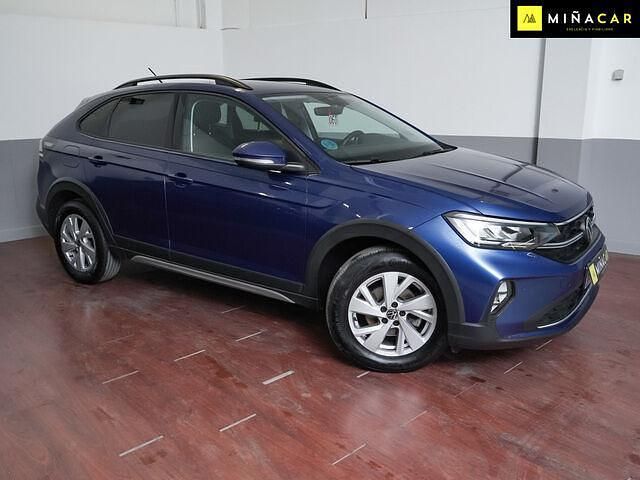 Usado VW Taigo Life 110 CV (80 kW) 2023 Azul SUV