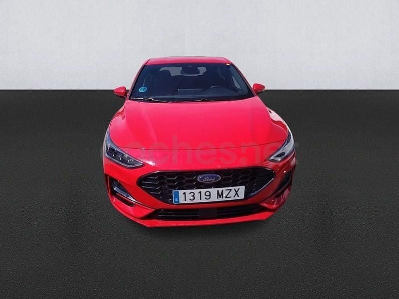 Usado Ford Focus ST-Line 125 CV (91 kW) 2025 Rojo Berlina