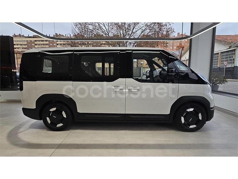 Nuevo Kia PV5 Plus 2025 Eléctrico Monovolumen