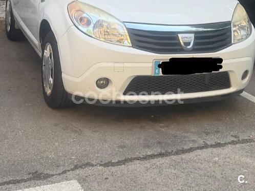 Blanco Usado 2010 Dacia Sandero Ambiance Berlina | 4600 € (Precio justo) - Imagen 1/2