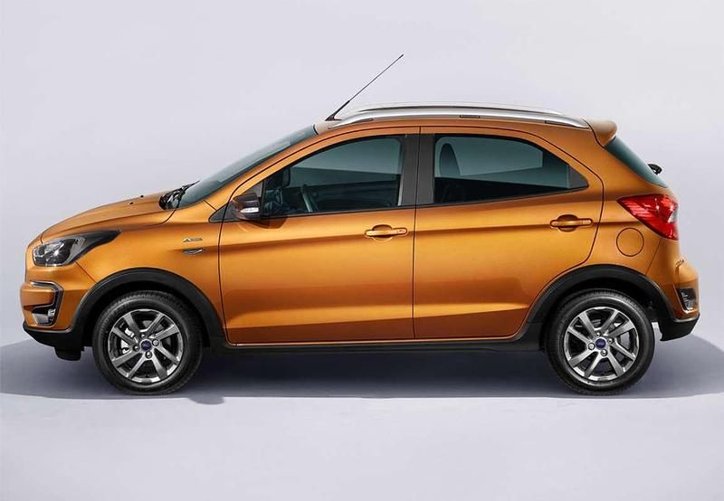 Usado Ford Ka Plus Active 86 CV (63 kW) 2019 Gris Utilitario